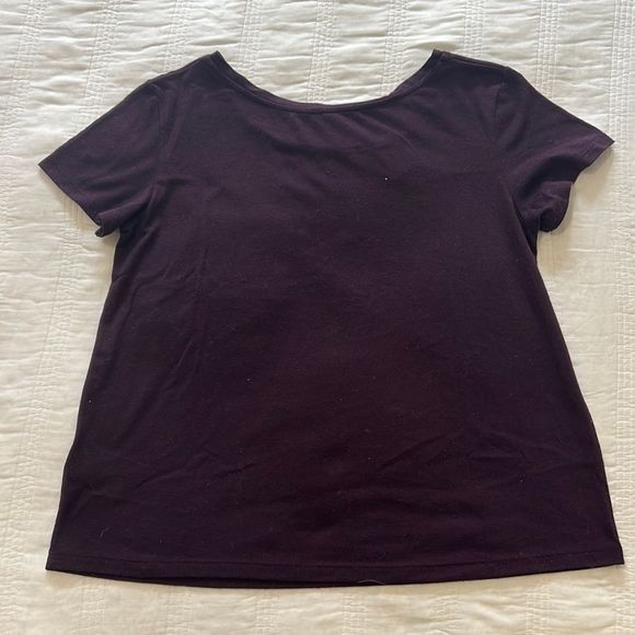 H&M Divided - Basic Purple Short Sleeve Pocket Front Tee - Small - Picture 2 of 4